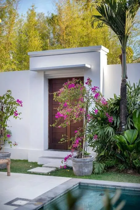 Villa Pawikan Gorgeous 4 Beds Villa In The Heart Of Seminyak  Seminyak (Bali)
