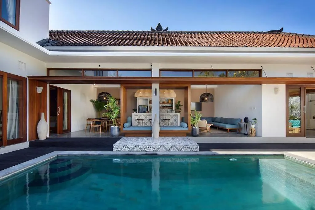 Villa Pawikan Gorgeous 4 Beds Villa In The Heart Of Seminyak